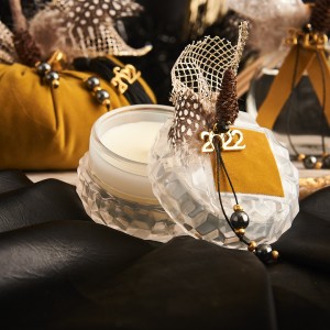 ΛΕΥΚΟ/ΜΟΥΣΤΑΡΔΙ/ΜΑΥΡΟ ΓΥΑΛΙΝΟ ΑΡΩΜΑΤΙΚΟ ΚΕΡΙ